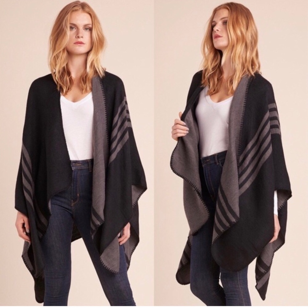 BB DAKOTA SWEATER WRAP SHAWL/COAT REVERSABLE BLACK & GREY